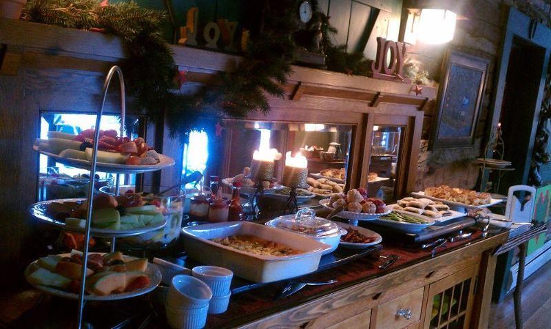 Highland Haven Creekside Inn Evergreen Bagian luar foto